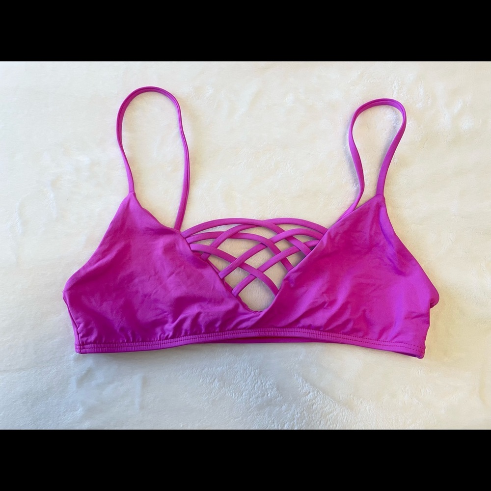 L Space Jaime fuchsia bikini top S